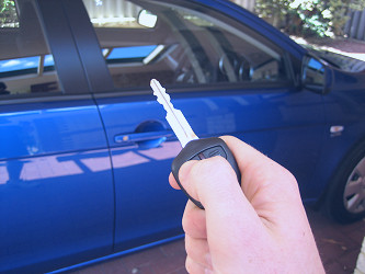 Remote keyless system - Wikipedia